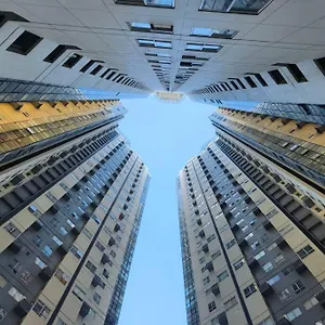 Enjoy Bgc Sunset And Golf Course View 2 Bedroom Loft With 100mbps Internet Connection Manila
